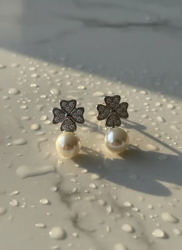 Silver_Clover_Pearl_Drop_Earrings_925_Sterling_Silver